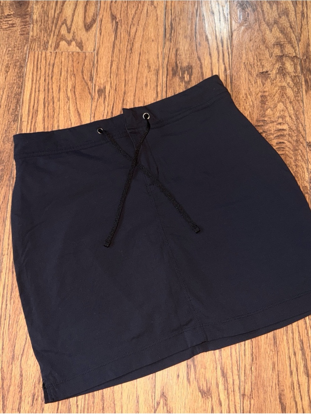 Columbia Women's Size 6 Omni-Shield Black Athletic Hiking Skirt Short Skort